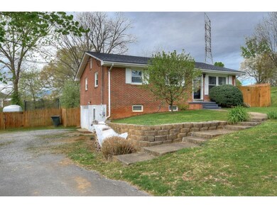 1202 Milligan Hwy, Johnson City, TN 37601 - photo 4