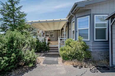 1374 W Linn Rd, Eagle Point, OR 97524 - photo 4