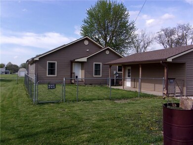 1927 N E St, Elwood, IN 46036 - photo 7
