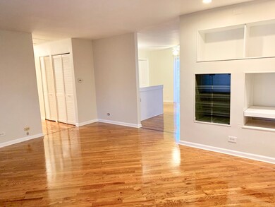 17219 Springtide Ln, Hazel Crest, IL 60429 - photo 2