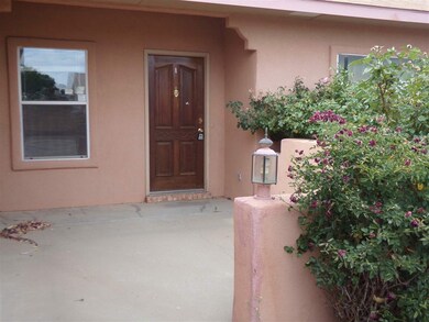 933 San Miguel, Alamogordo, NM 88310 - photo 2
