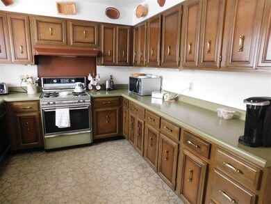 2503 Eastridge Dr, Alamogordo, NM 88310 - photo 3