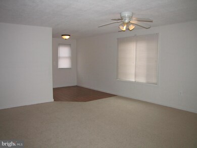 1011 Thomas Rd, Glen Burnie, MD 21060 - photo 3