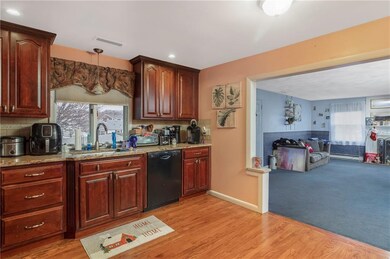 16 Boundary Ave, Johnston, RI 02919 - photo 4