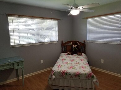 1444 Cochran Dr Bedroom 3
