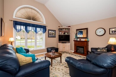 31 Henderson Rd unit 12, Gilford, NH 03249 - photo 5