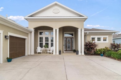 16697 Courtyard Loop