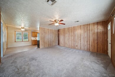 408 N Spencer St, Chouteau, OK 74337 - photo 7