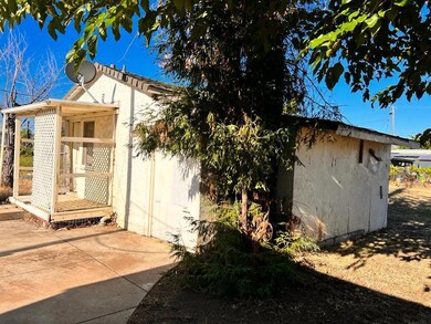 3251 Jordan Ln, Redding, CA 96003 - photo 3