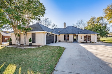 9000 Woodlawn Dr, Granbury, TX 76049 - photo 2