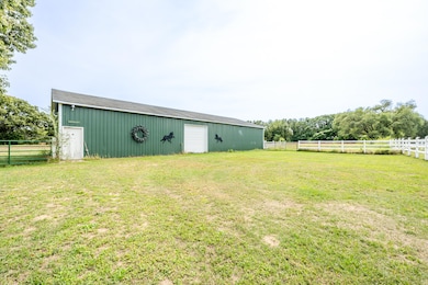 1155 S Bainbridge Center Rd, Benton Harbor, MI 49022 - photo 5