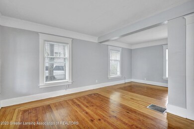 829 Clyde St, Lansing, MI 48915 - photo 3