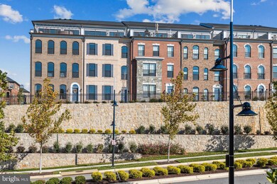 513 Windboard Way, Oxon Hill, MD 20745 - photo 2