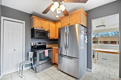 507 N Center St, Tuscola, IL 61953 - photo 6