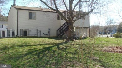 8251 Stone Trail Ct, Laurel, MD 20723 - photo 6