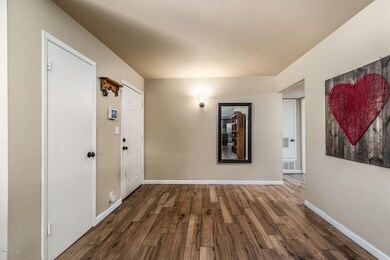 04_10720N36thAve-4_mls