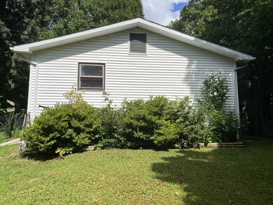 134 Mustang Aly, Coeburn, VA 24230 - photo 6