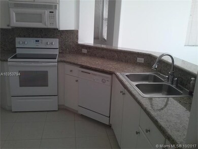 KITCHEN MARBOL COUTERTOP