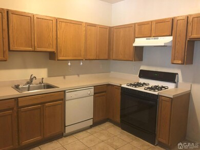 917 Del Negro Ct, South Plainfield, NJ 07080 - photo 5