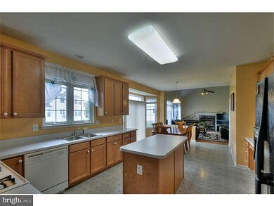 15 Rembrandt Way, East Windsor, NJ 08520 - photo 7