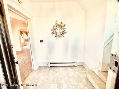 1630 Myrtle St, Scranton, PA 18510 - photo 7
