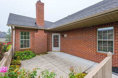 101 Villa Creek Dr unit 11-101, Reynoldsburg, OH 43068 - photo 2