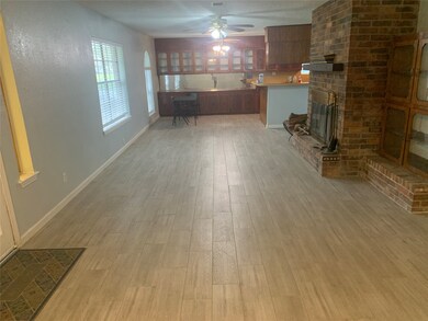 1176 County Road 136a, Alvin, TX 77511 - photo 3