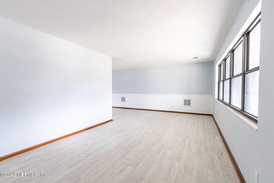 8430 Sanlando Ave, Jacksonville, FL 32211 - photo 5