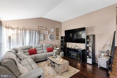 530 Beverly Dr, Magnolia, NJ 08049 - photo 4