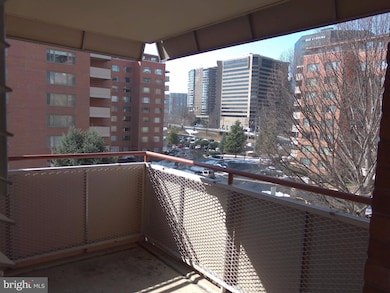 River Place South unit 706, Arlington, VA 22209 - photo 7