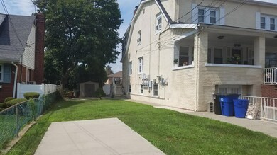 166 Jerome Ave, Staten Island, NY 10305 - photo 3