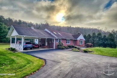 418 Park Ave, Lock Haven, PA 17745 - photo 7