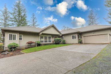 482 Hidden Valley Ln. - Rogue River, OR