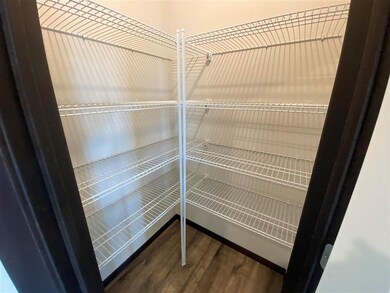 908 Prairie View Dr, West Branch, IA 52358 - photo 3