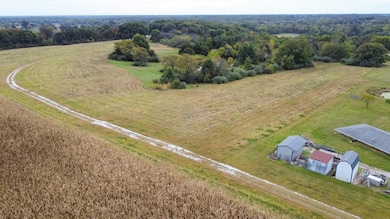 10636 Audrain Road 957, Centralia, MO 65240 - photo 3