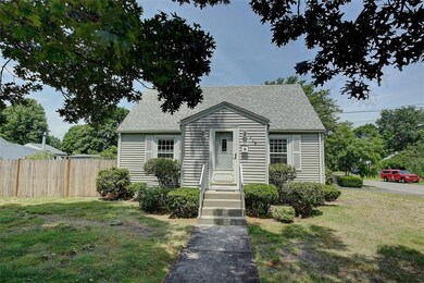 229 Strawberry Field Rd, Warwick, RI 02886 - photo 4
