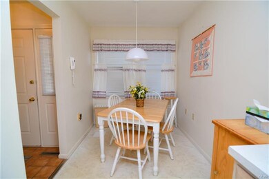 302 Surrey Place, Macungie, PA 18062 - photo 2