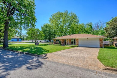 1300 Crestview Dr, Denison, TX 75020 - photo 2