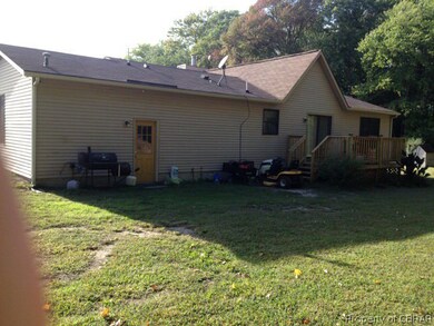 HOUSE REAR