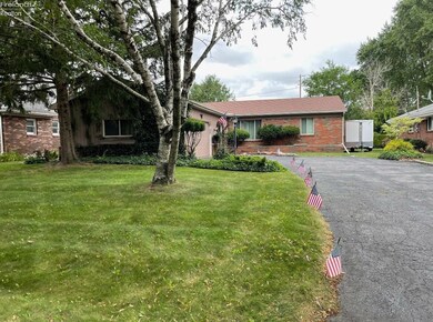 4443 282nd St, Toledo, OH 43611 - photo 2