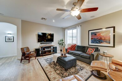 7822 S. 15th Way-11