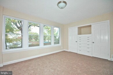 1208 Holton Ln, Takoma Park, MD 20912 - photo 5