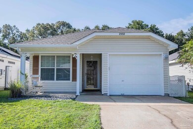 2532 Trailwood Dr, Cantonment, FL 32533 - photo 4