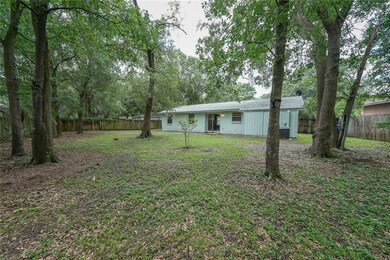 3603 Tamarix Dr, Tampa, FL 33619 - photo 5