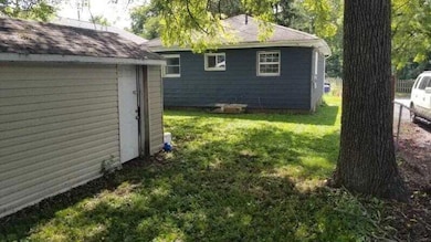 84 Betz Rd, Columbus, OH 43207 - photo 3