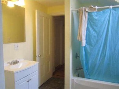 86 Dover St, Lowell, MA 01851 - photo 6