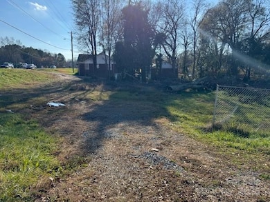 409 N Post Rd, Shelby, NC 28150 - photo 4