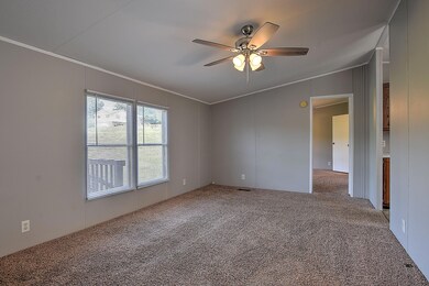 956 Campbell Cir_-5