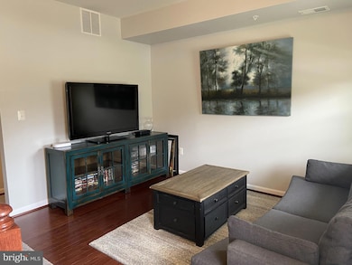 24975 Coats Square, Aldie, VA 20105 - photo 3