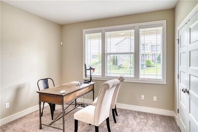 8828 Sunray Dr, Shawnee, KS 66227 - photo 4